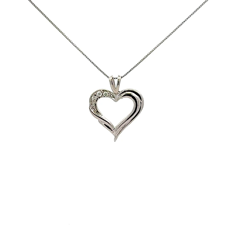 10K White Gold 0.04cttw Diamond Heart Pendant - 18"