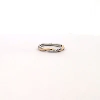 10K White and Yellow Gold cttw Diamond Ring