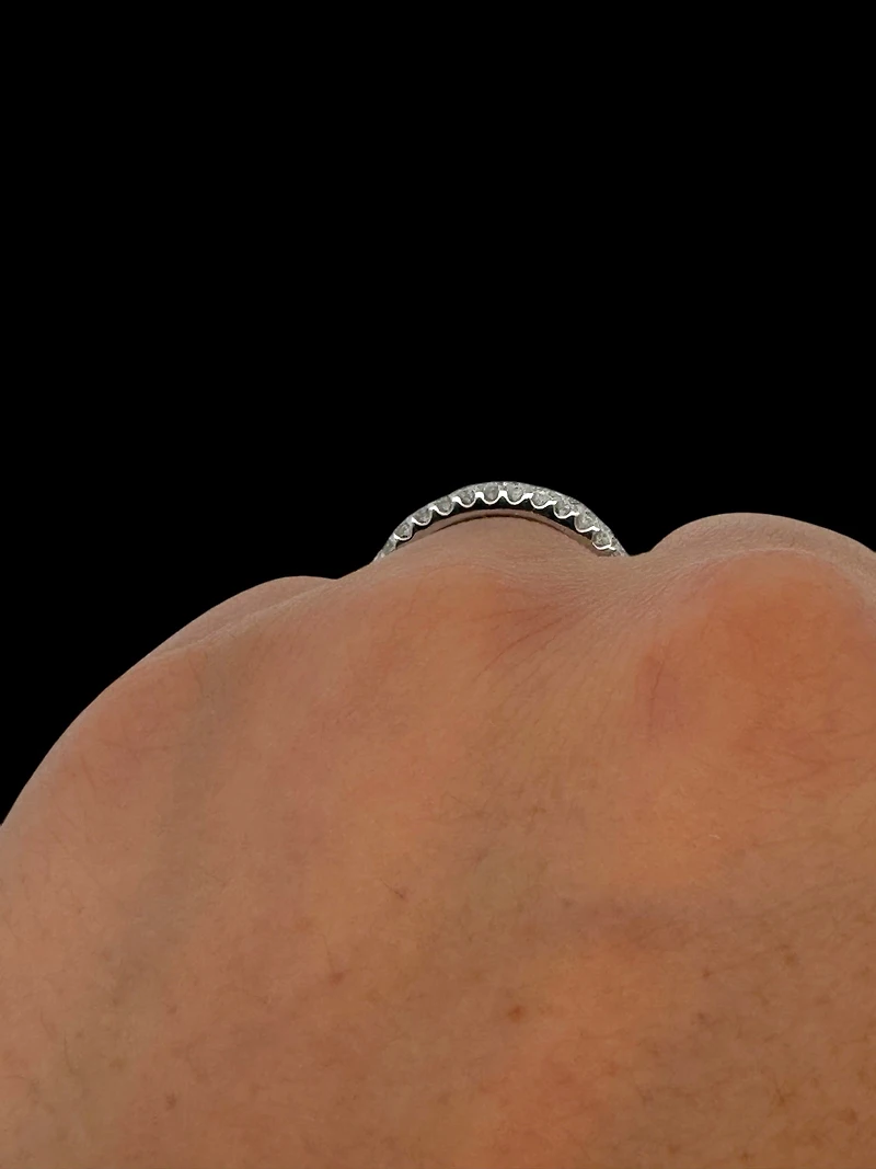 14K White Gold 1.04 cttw White Diamond Ring