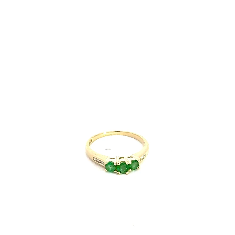10K Yellow Gold Emerald & Diamond Ring