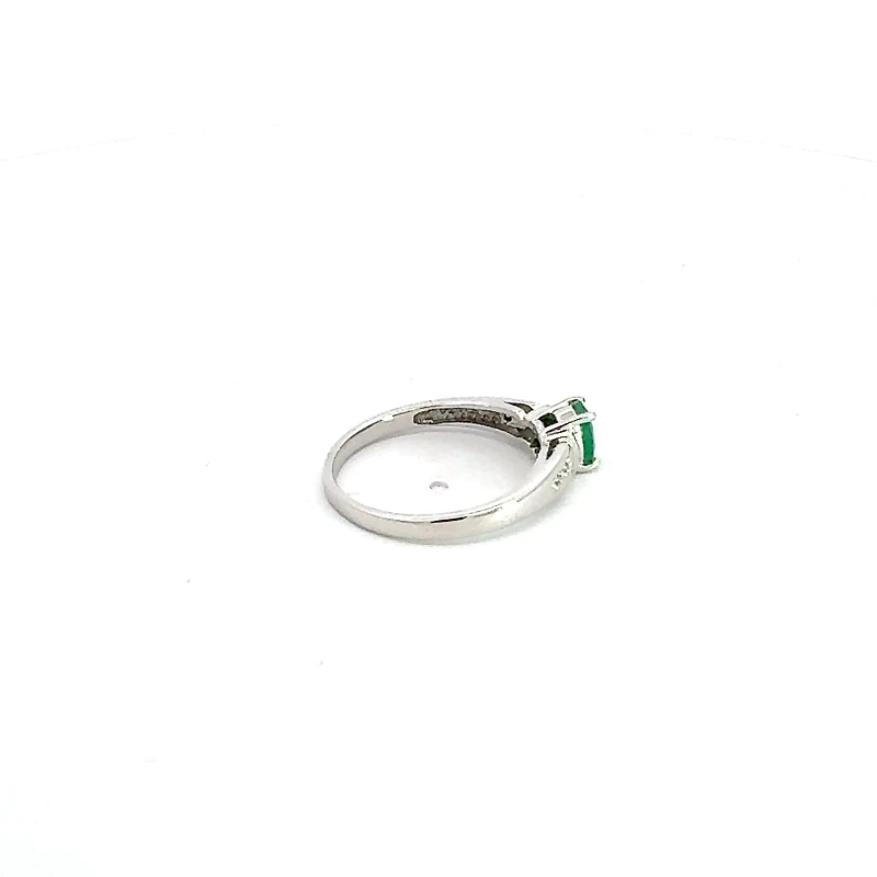 10K White Gold Emerald & Diamond Ring