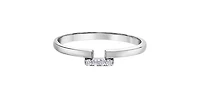 10K White Gold 0.04cttw Diamond Band - 4.5