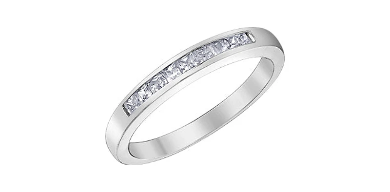 14K White Gold 0.25cttw Princess Cut Diamond Ring - /