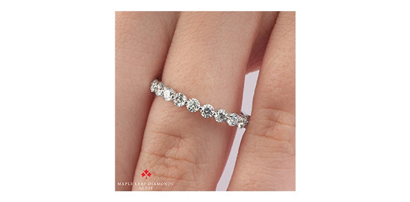 18K White Gold & Palladium Alloy (hypoallergenic) 1.00cttw Canadian Diamond Band - 4.5