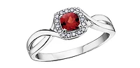 10k White Gold Garnet and Diamond Ring - 4.5