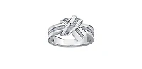10K White Gold cttw Diamond Ring