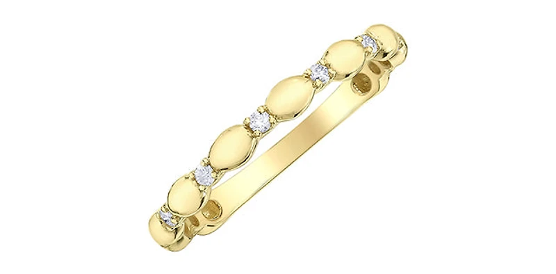 10K Yellow Gold 0.10cttw Diamond Ring