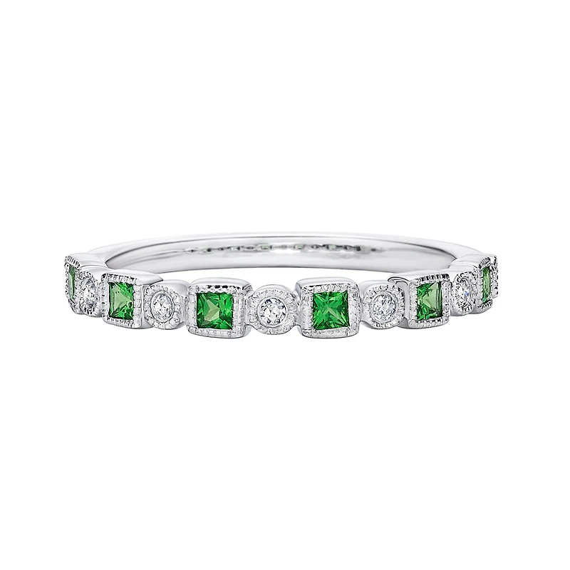 10K White Gold Emerald & diamond band