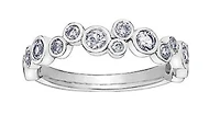 10K White Gold cttw Diamond Ring