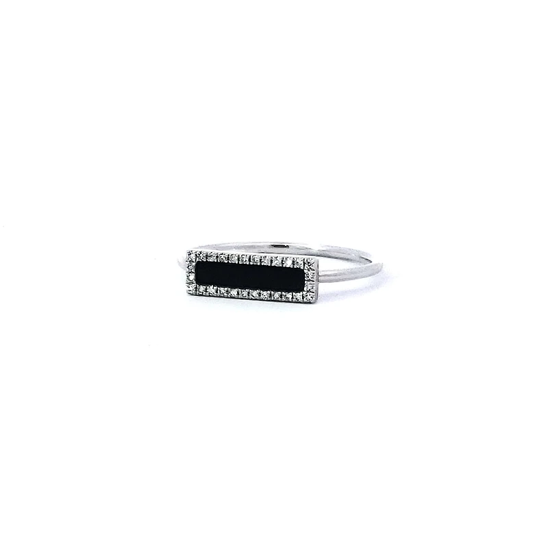 14K White Gold 0.24 Onyx & 0.06 cttw Diamond Ring