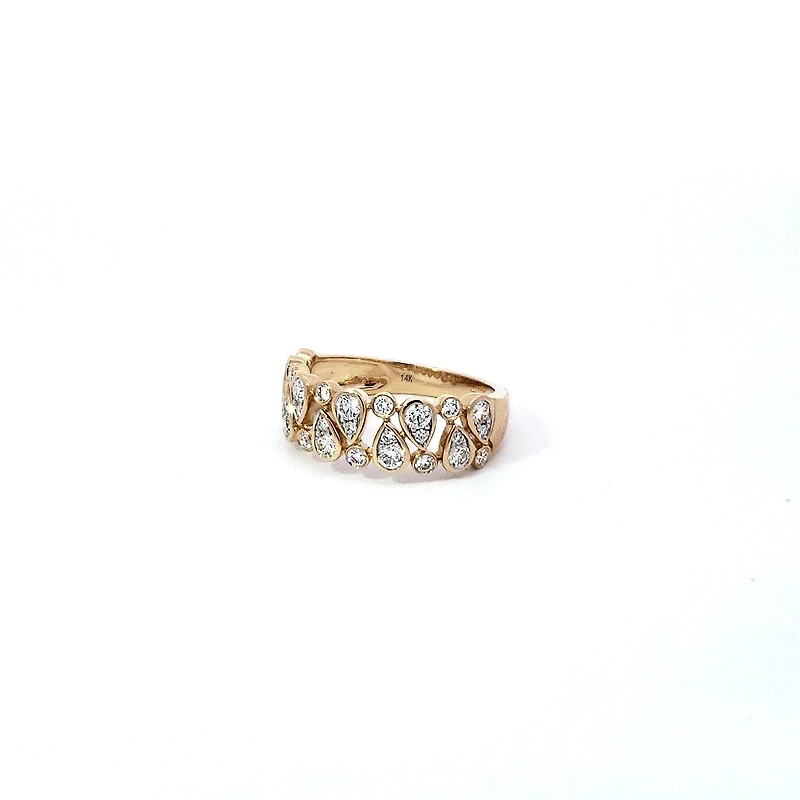 14K Gold cttw Diamond Ring