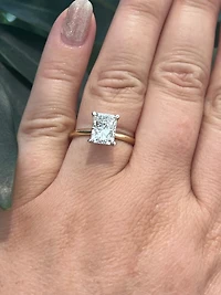 14K Yellow and White Gold 2.04cttw Radiant Lab Grown Diamond Engagement Ring - / 4.5