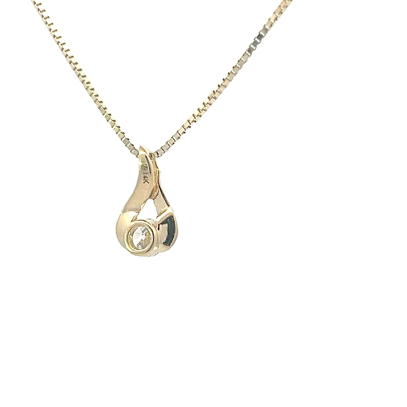 14K Yellow Gold 0.25 cttw Canadian Diamond Pendant, 18"