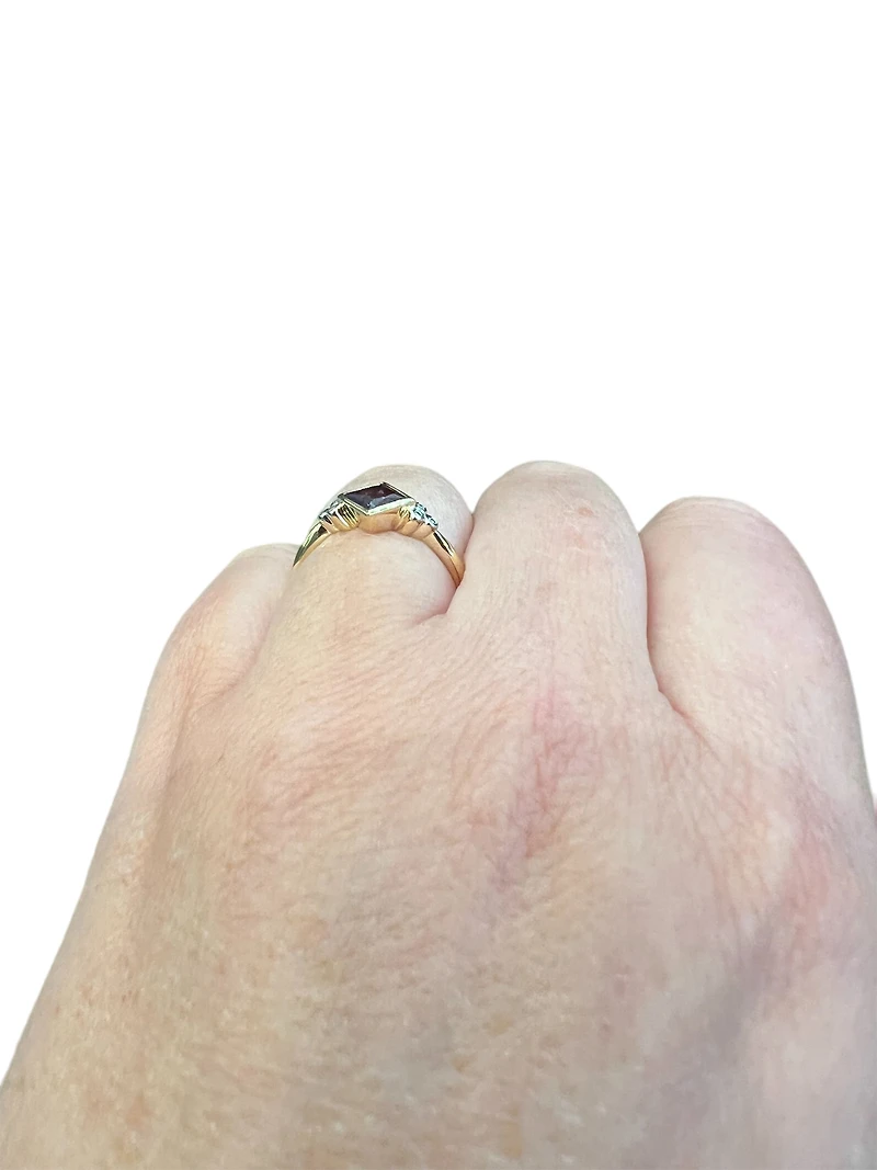 10K Yellow Gold  Created Alexandrite and Diamond Ring, size 7