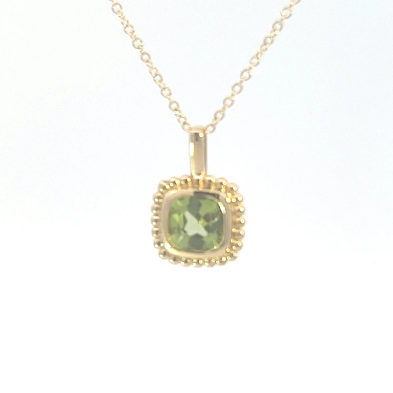 10K Yellow Gold 5mm Cushion Cut Peridot Pendant - 18 Inches
