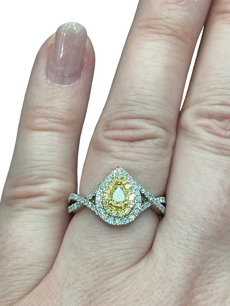 18K White Gold Fancy Yellow and White Diamond Ring