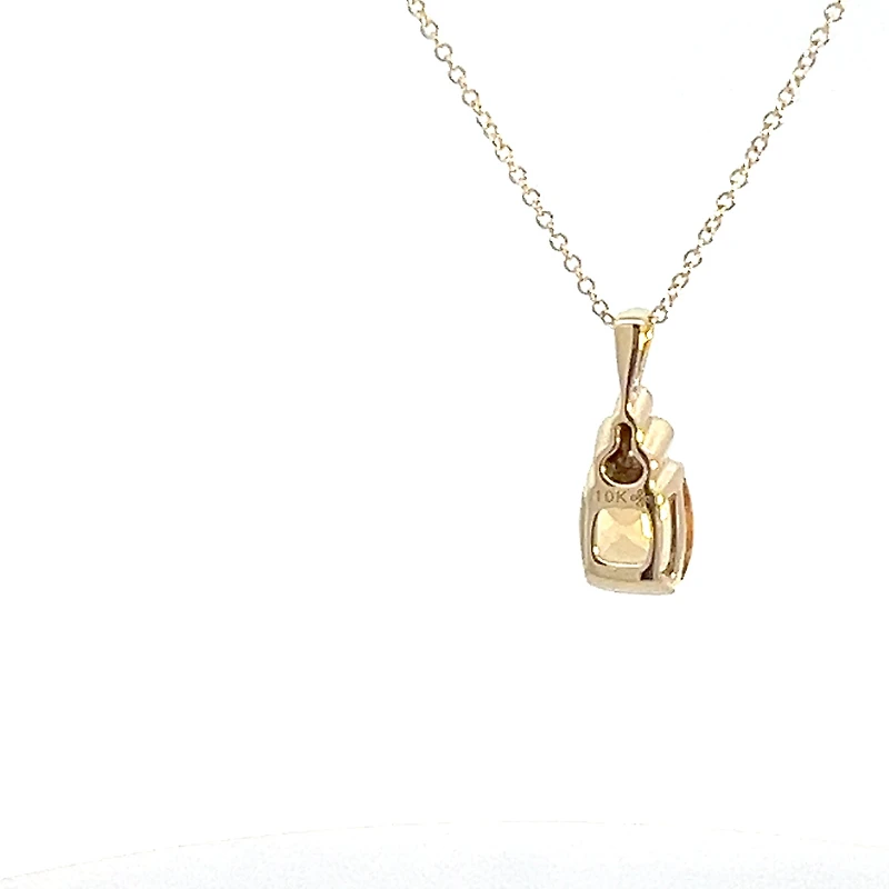 10K Yellow Gold 0.015 cttw Diamond and Citrine Pendant, 18"