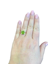 14K Yellow Gold Peridot and Diamond Ring - Size 7