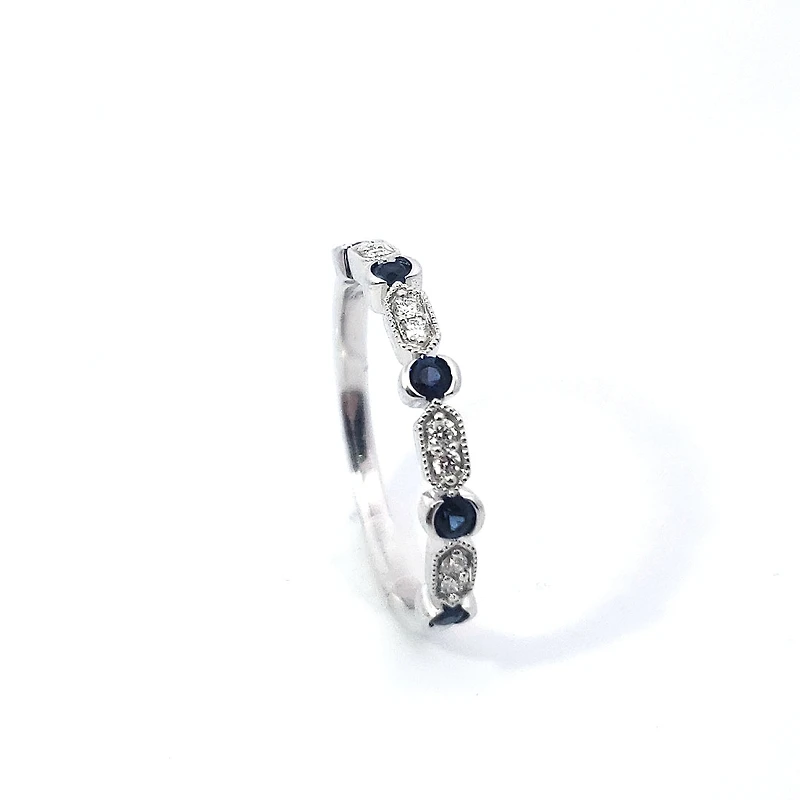 14K White Gold Sapphire & Diamond Ring - / 4.5