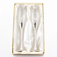 Bride & Groom Toasting Flutes