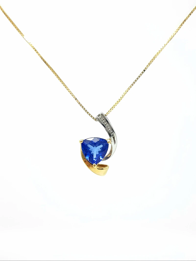 Tanzanite and Diamond Pendant