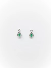 10K White Gold Oval Cut Emerald Stud Earrings