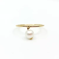 10K Yellow Gold 6.mm Genuine Fresh Water Pearl Ring, size 6.5