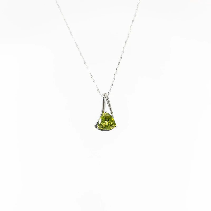 10K White Gold Peridot & Diamond Pendant