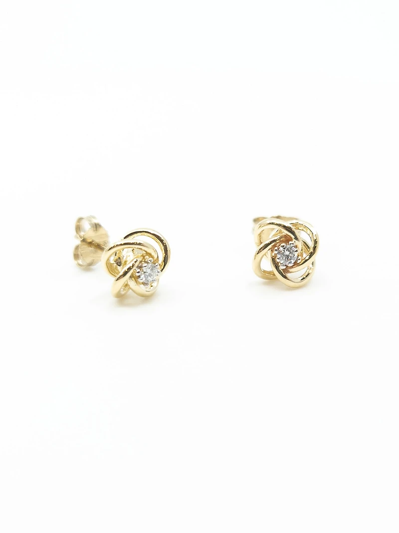 10K Yellow Gold 0.10cttw Canadian Diamond Earrings