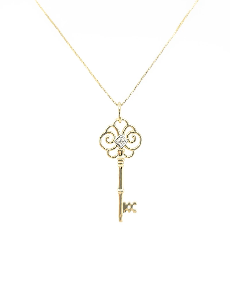 10K Yellow Gold 0.02cttw Canadian Diamond Key Necklace, 18”