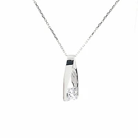 925 Sterling Silver 7mm Cubic Zirconia Pendant with Chain - 18 Inches