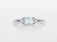 10K White Gold 5x7mm Oval Cut Aquamarine and 0.05cttw Diamond Ring, size 7