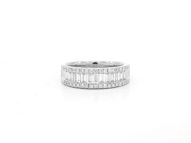 14K White Gold 0.97cttw Baguette Cut & Round Brilliant Cut Diamond Ring, size 6