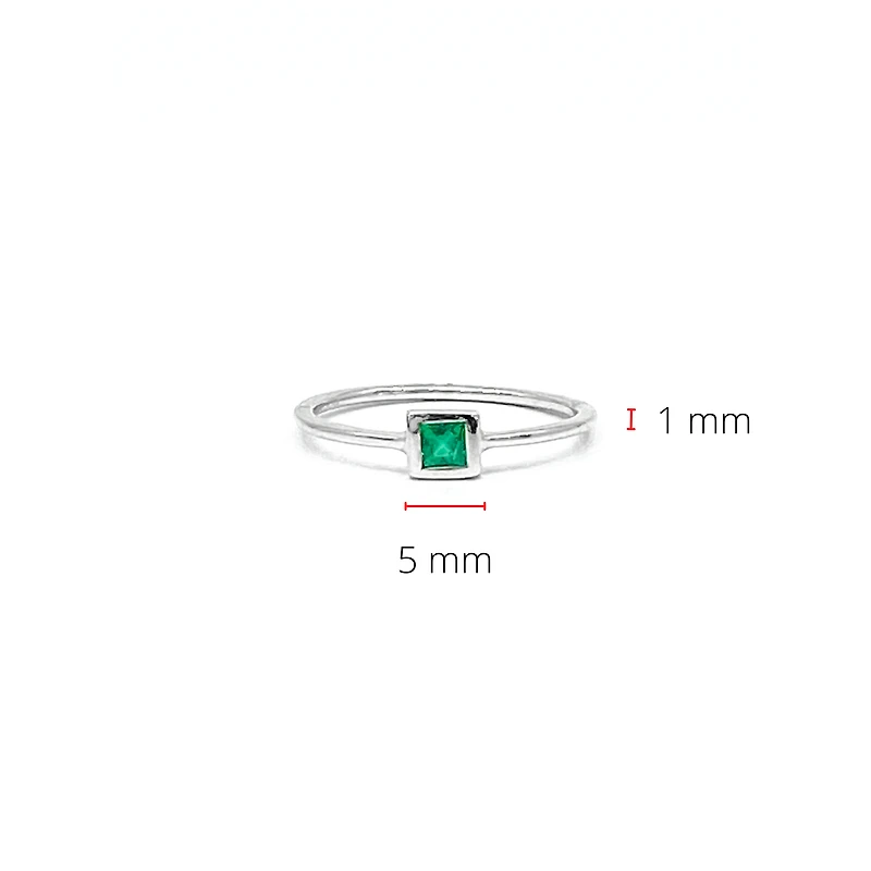 10K White Gold 0.15cttw Genuine Emerald Princess Cut Ring, size 6.5