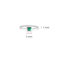 10K White Gold 0.15cttw Genuine Emerald Princess Cut Ring, size 6.5