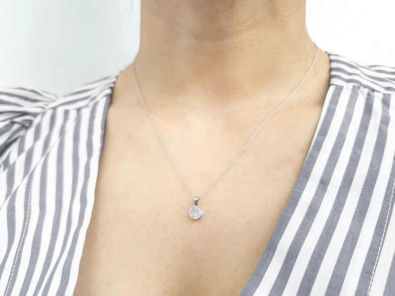 10K White Gold Diamond Pendant