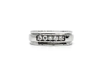 14K White Gold 0.30cttw Diamond Gents Ring, size 10