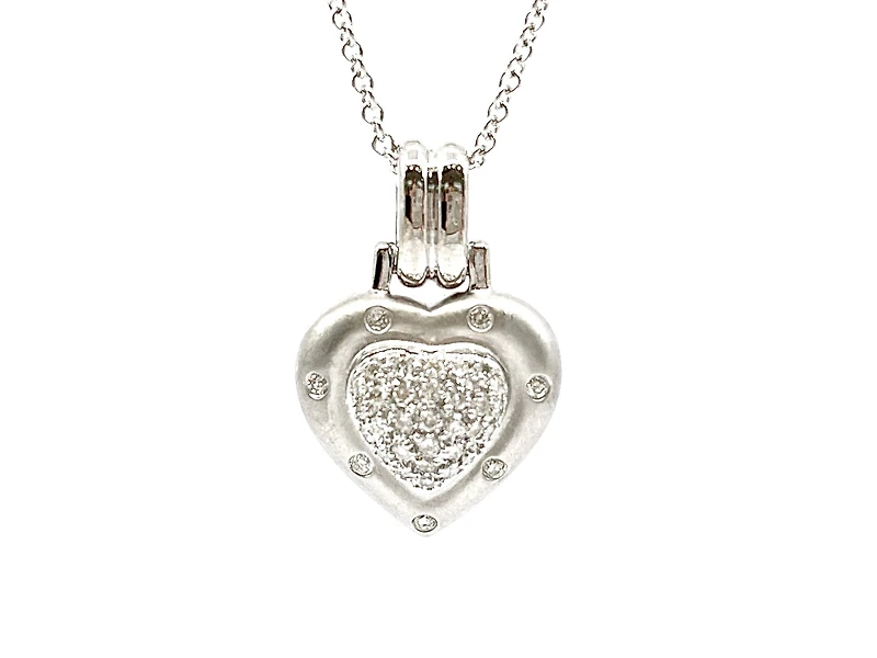 14K White Gold 0.55 cttw Diamond Heart Pendant, 18"