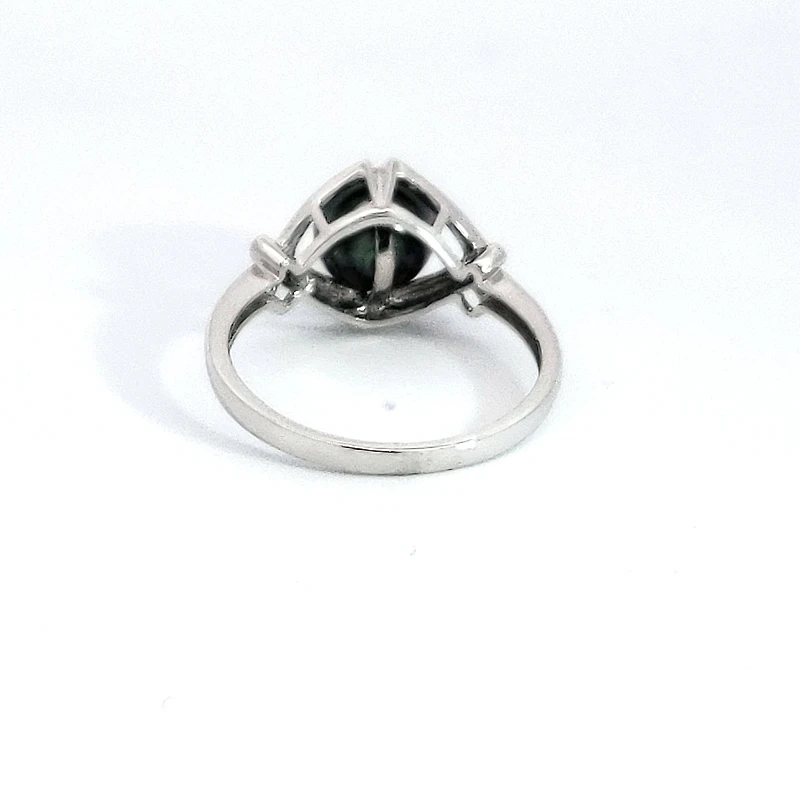 14K White Gold Tahitian Pearl and Diamond Ring - Size 6
