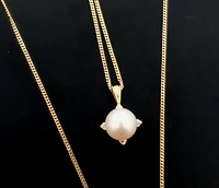 10K Yellow Gold Cultured Pearl and Diamond Pendant