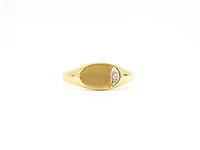 10K Yellow Gold 0.008cttw Diamond Signet Ring, size 6