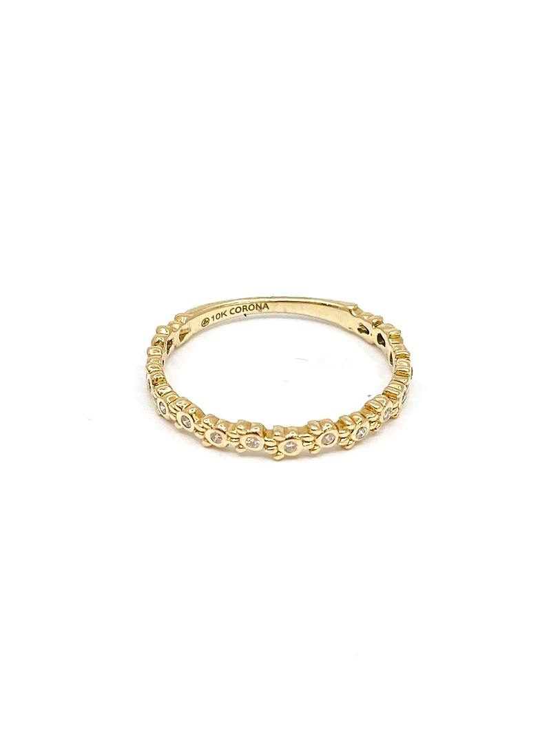 10K Yellow Gold 0.06cttw Round Cut Diamond Ring, size 6.5