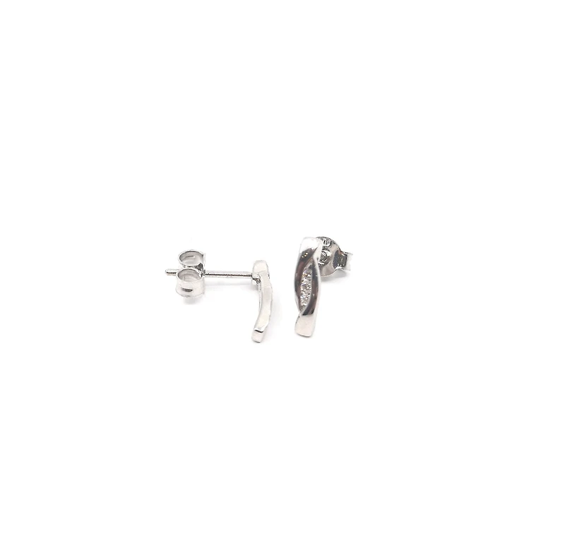 10K White Gold 0.06cttw Diamond Earrings