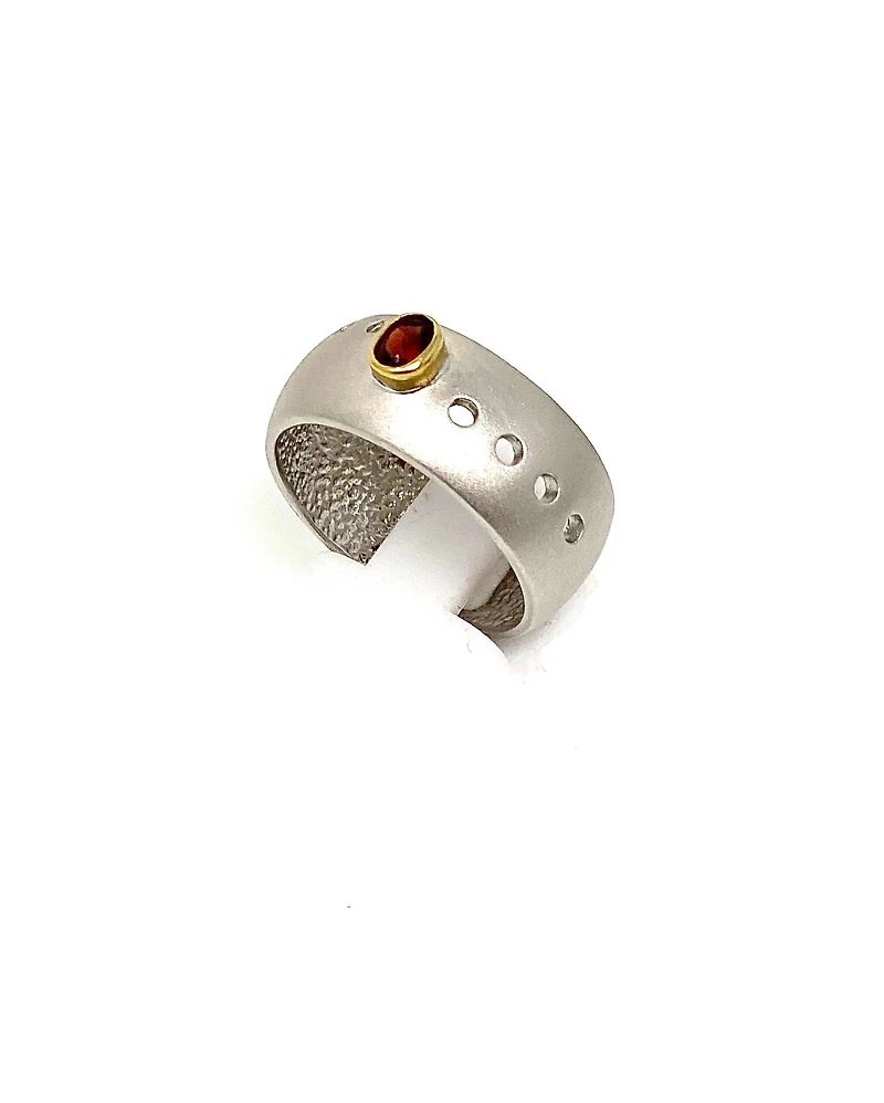 Silver and Garnet Ring - 4.5
