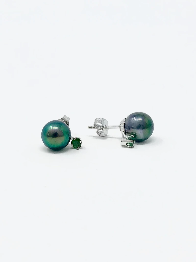 Cultured Black Pearl with Emerald Earrings