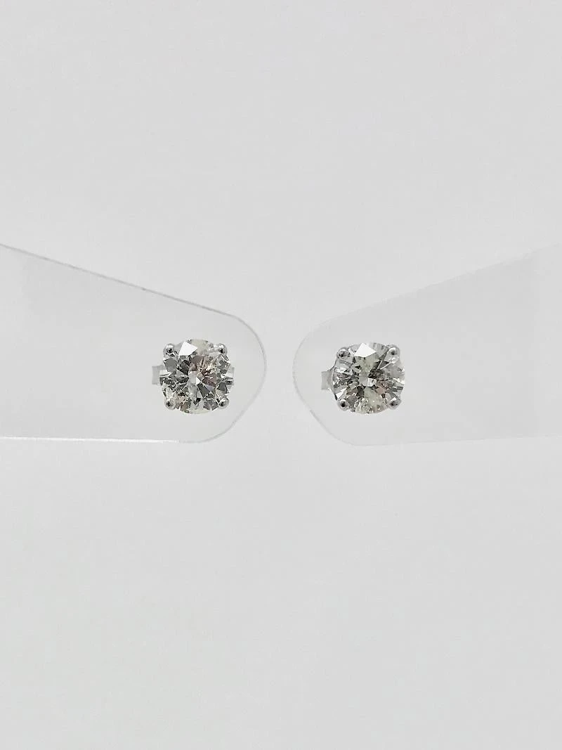 2.00 Carat Diamond Stud Earrings