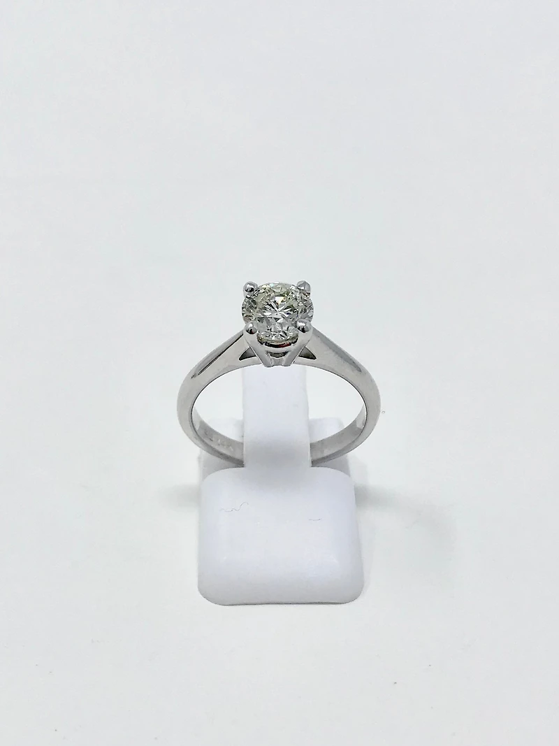 Solitaire Engagement Ring