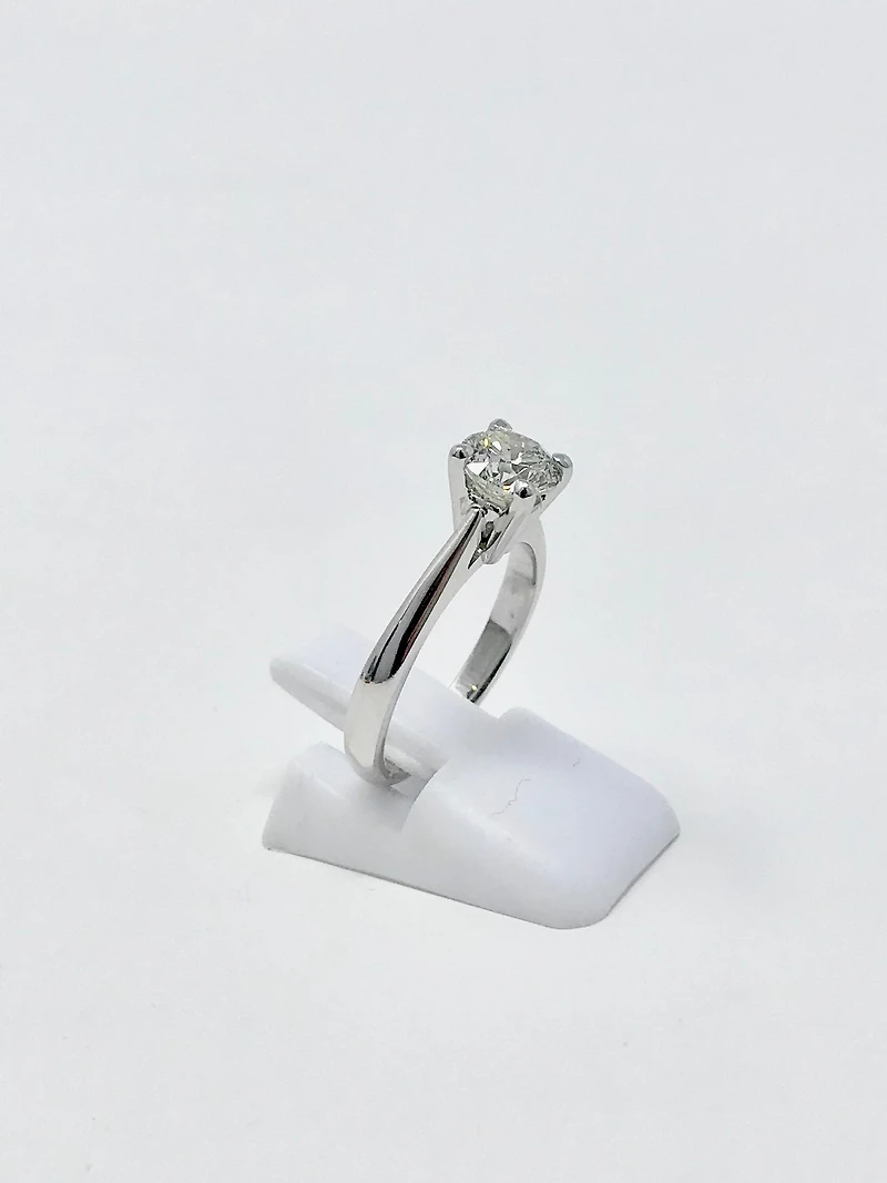 Solitaire Engagement Ring