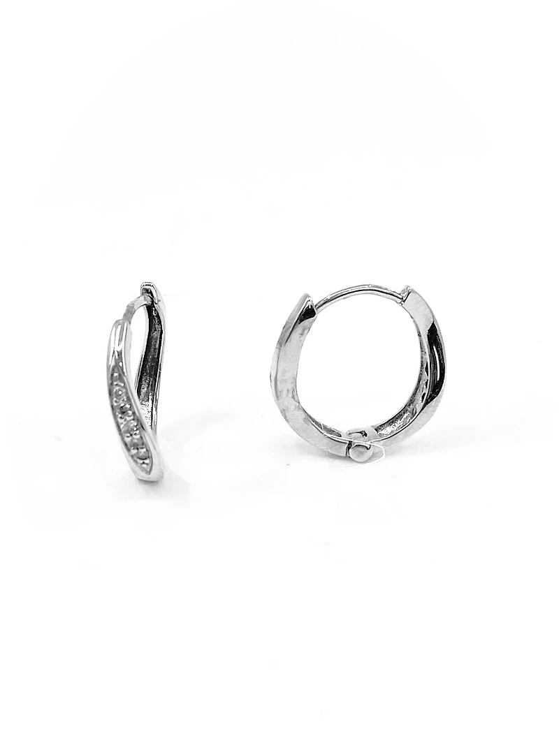 10K White Gold 0.06cttw Round Cut Diamond Hoop Huggie Hinged Earrings