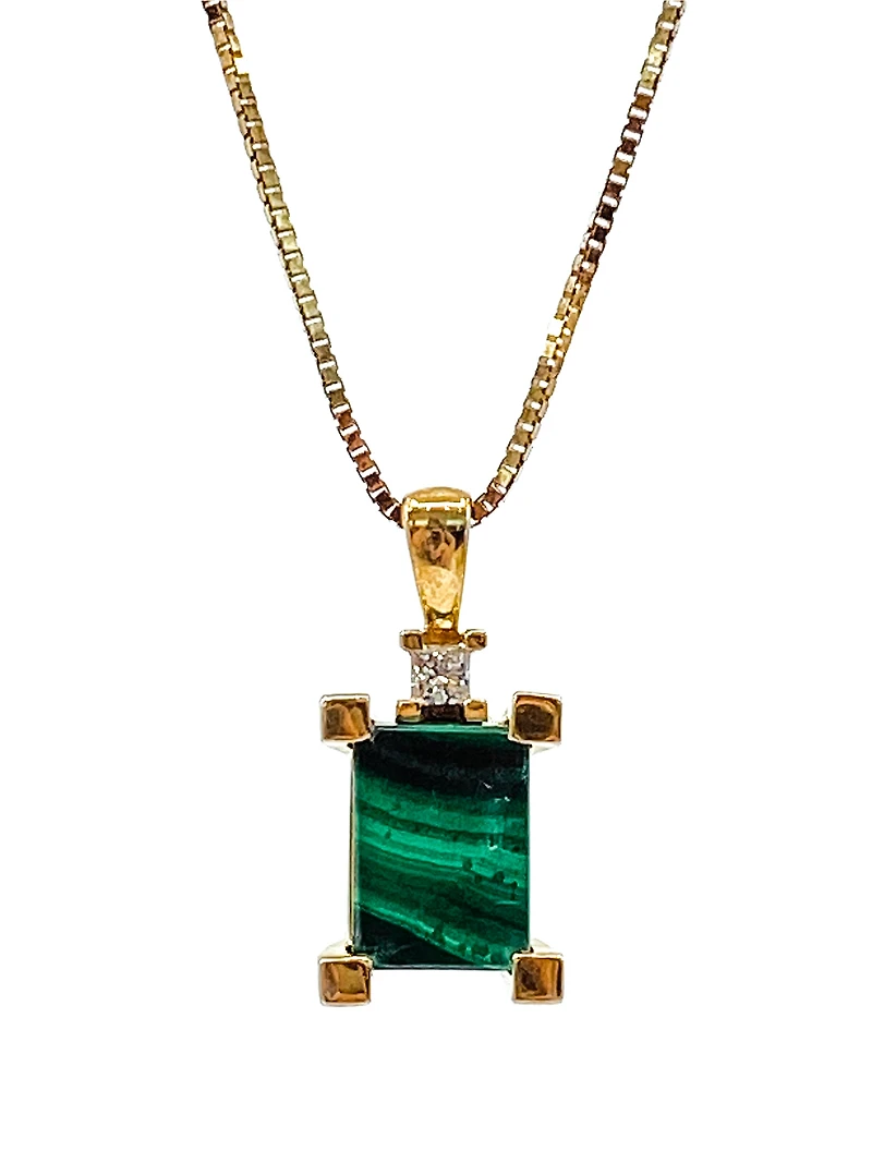 10K Genuine Malachite & 0.044cttw Canadian Diamond Pendant, 18"